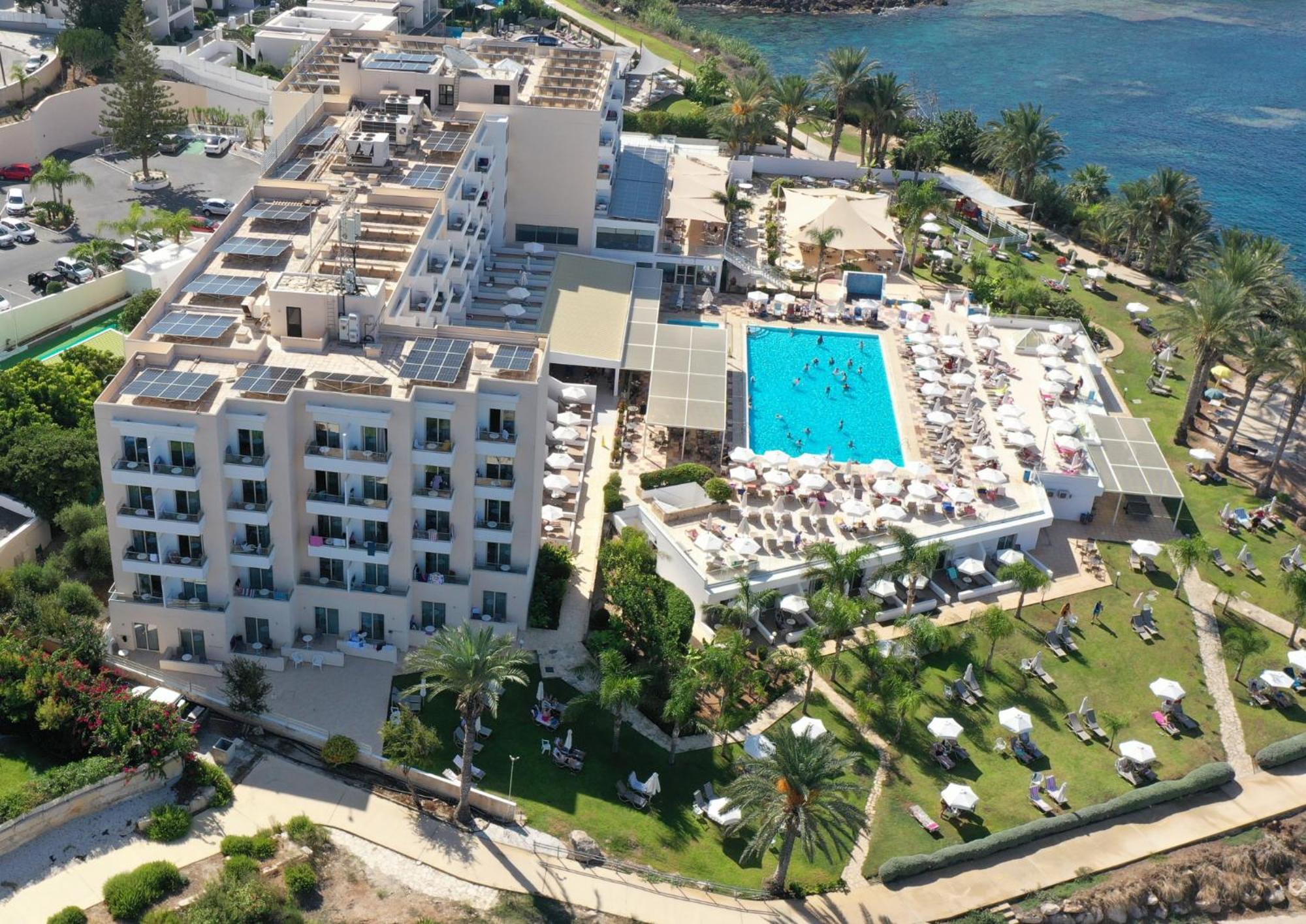 Queens Bay Hotel Kissonerga Exterior foto